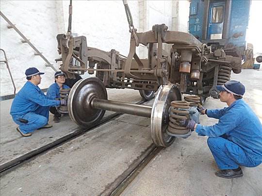 鐵道車輛運(yùn)用與檢修專業(yè)可以從事什么工作？