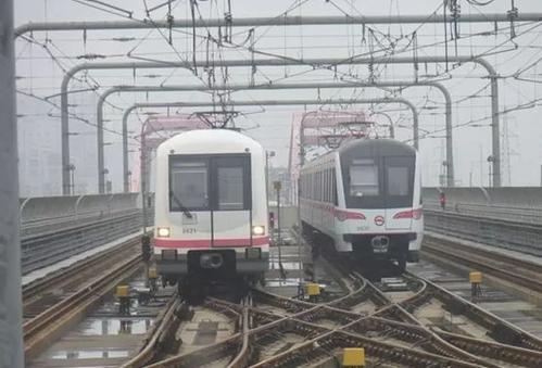 初中生可以學(xué)城市軌道交通運(yùn)營管理專業(yè)嗎？