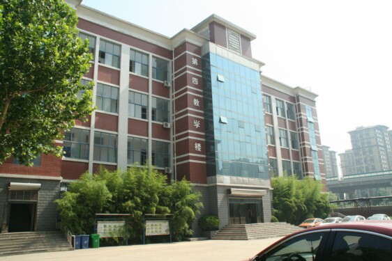 石家莊有沒有地鐵學(xué)校？