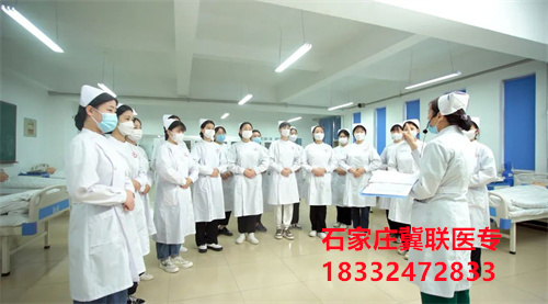 初中學(xué)醫(yī)護(hù)專業(yè)上3+3好還是3+2好？