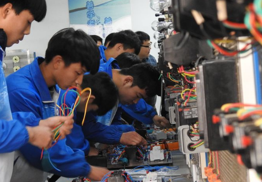 石家莊教聯(lián)高級職業(yè)中學(xué)電氣設(shè)備運(yùn)行與控制招生